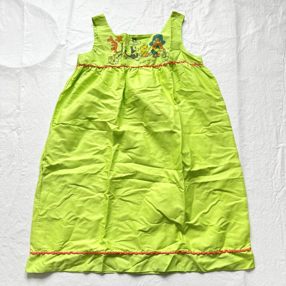 Vintage 70s Looney Tunes House Dress medium Carol Brent Lime Green Pajamas